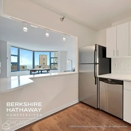 Image 8 - 401 East Ontario Street, Chicago, IL 60611, USA - Condo for sale