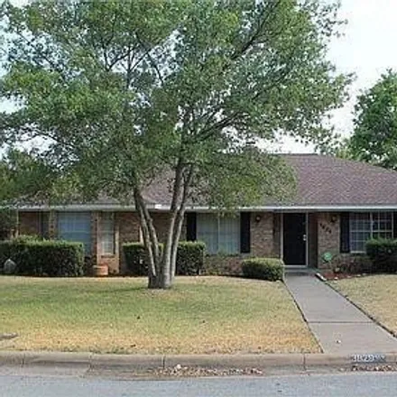 Rent this 4 bed house on 3829 Minot Avenue in Fort Worth, TX 76133