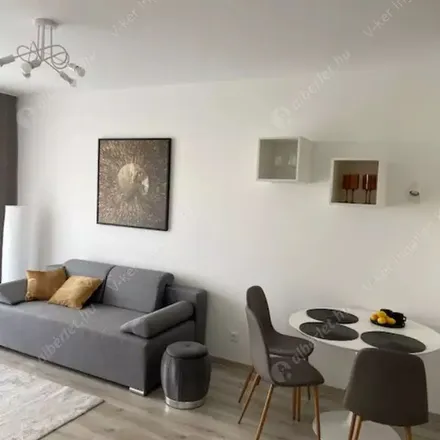 Rent this 2 bed apartment on Ferencvárosi Önkormányzat 1.sz. Gyermekorvosi rendelője in Budapest, Vaskapu utca 23-29