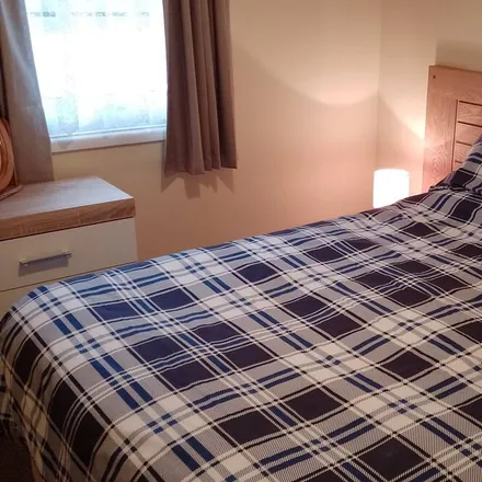 Rent this 2 bed house on Shaldon in TQ14 0BG, United Kingdom