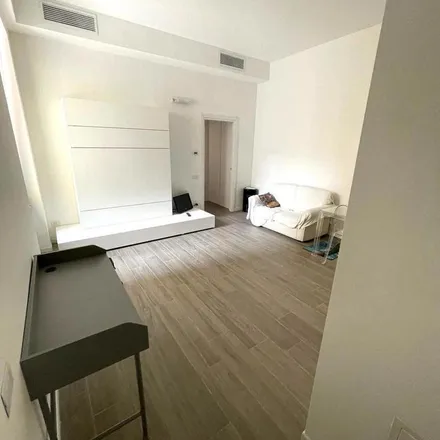 Image 5 - Via Garian, 20146 Milan MI, Italy - Apartment for rent