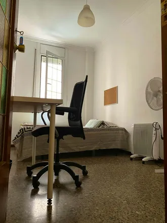 Rent this 1 bed room on Carrer de Santa Madrona in 7 - 9, 08001 Barcelona