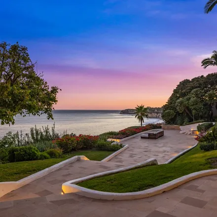 Buy this 8 bed house on 28060 Sea Lane Drive in Malibu, CA 90265