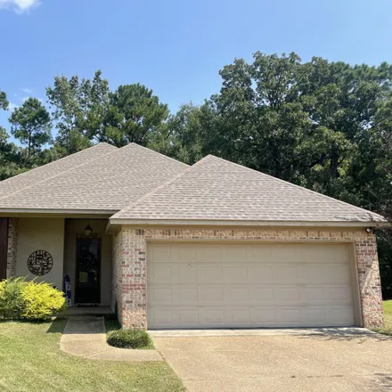 Buy this 3 bed house on 618 Pinebrook Place in Bellegrove, Rankin County