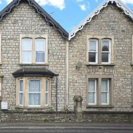 Buy this 3 bed townhouse on 7 Wellsway in Keynsham, BS31 1HT