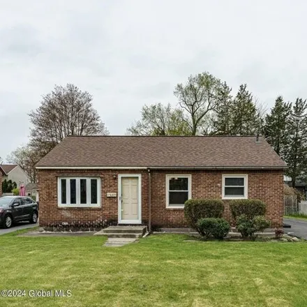 Buy this 3 bed house on 1332 Evergreen Avenue in Rotterdam, NY 12306
