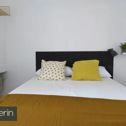 Image 1 - Avenida de Nuestra Señora de Fátima, 5, 28047 Madrid, Spain - Room for rent