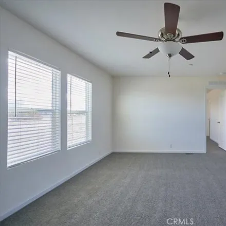 Image 7 - 9899 Crystal Aire Road, Piñon Hills, CA 92372, USA - Apartment for sale