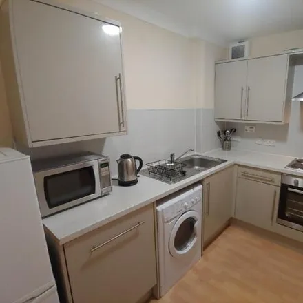 Rent this 3 bed apartment on Crema Central Cafe in Murray Place, Stirling