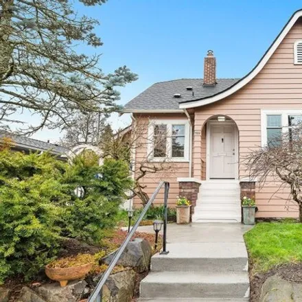 Buy this 4 bed house on 7510 Jones Avenue Northwest in Seattle, WA 98117