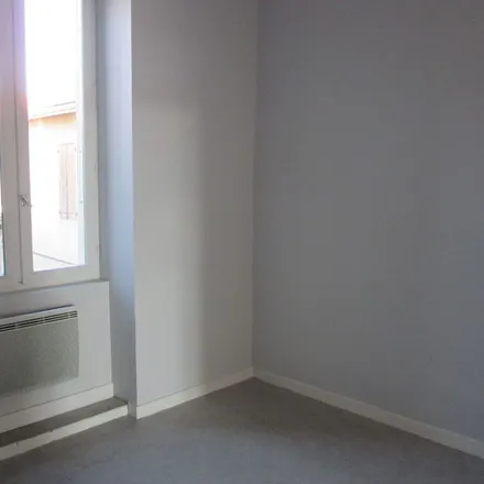 Rent this 2 bed apartment on 54 Place Jean Jaurès in 26100 Romans-sur-Isère, France