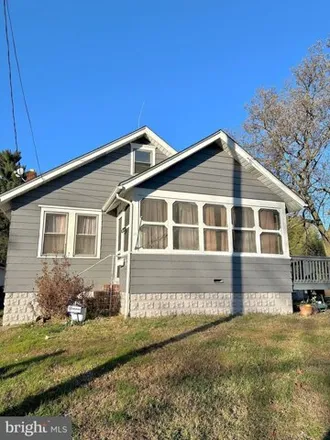 Buy this 2 bed house on 16 Mahoney Road in Mahoneyville, Pennsville Township