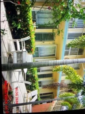 Rent this 1 bed condo on 2696 Northeast 30th Place in Coral Ridge, Fort Lauderdale