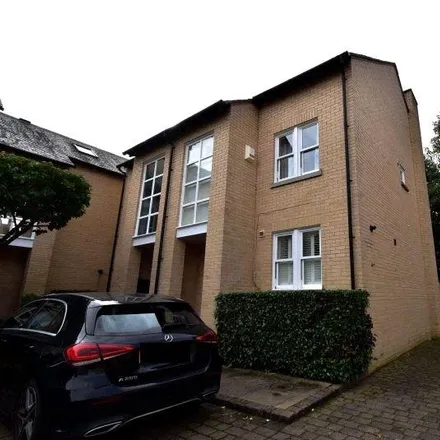 Rent this 4 bed townhouse on The Northern in Palatine Road, Manchester