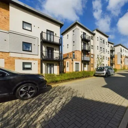 Buy this 2 bed apartment on Sovereign Place in Stanborough, AL9 5EL