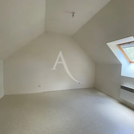 Rent this 4 bed apartment on 45240 La Ferté-Saint-Aubin