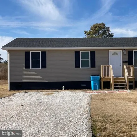 Buy this 3 bed house on 11 Wynfall Avenue in Daugherty Town, Crisfield