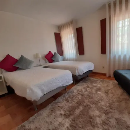 Rent this 2 bed apartment on Rua de Cima do Muro 24 in 4050-511 Porto, Portugal