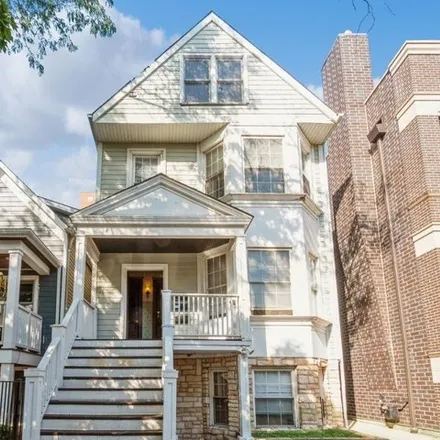 Rent this studio house on 1308 West Byron Street in Chicago, IL 60618
