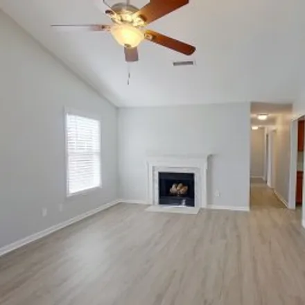 Rent this 3 bed apartment on 1402 Buckhorn Road in The Woodlands, Garner