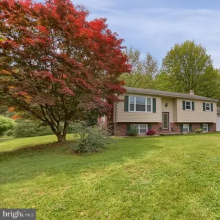 Image 2 - 153 Stence Lane, Upper Paxton Township, PA 17061, USA - House for sale