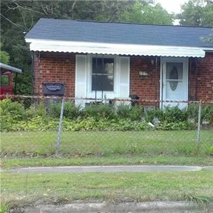 Buy this 3 bed house on 1583 Leonard Avenue in High Point, NC 27260