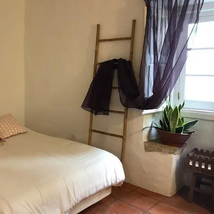 Rent this 3 bed house on Rotunda das Piscinas de Óbidos in Óbidos, Portugal