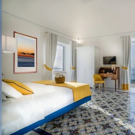 Rent this 5 bed house on Sant'Agnello in Via Armando Diaz, 80065 Sant'Agnello NA