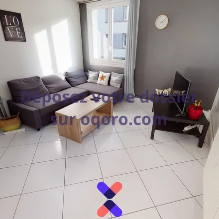 Rent this 3 bed apartment on 1 Rue du Docteur Calmette in 38000 Grenoble, France