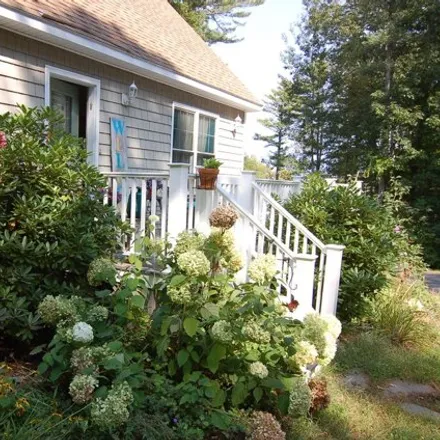 Image 5 - 625 Shore Road, Northport, ME 04849, USA - House for sale