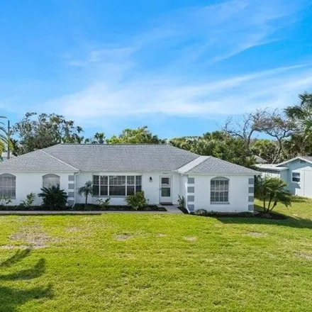 Buy this 3 bed house on 36 Dresden Circle in Ormond Beach, FL 32174