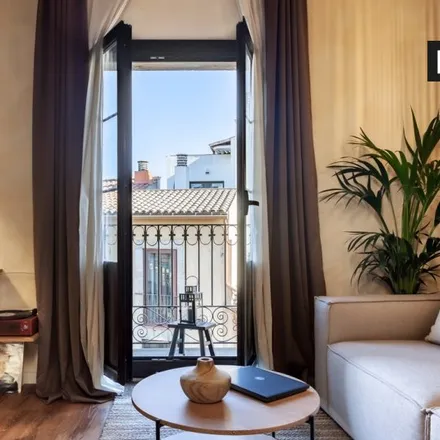 Image 4 - Passatge de Sant Benet, 10, 08003 Barcelona, Spain - Apartment for rent