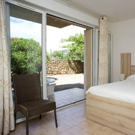 Rent this studio apartment on L'Île-Rousse in Haute-Corse, France