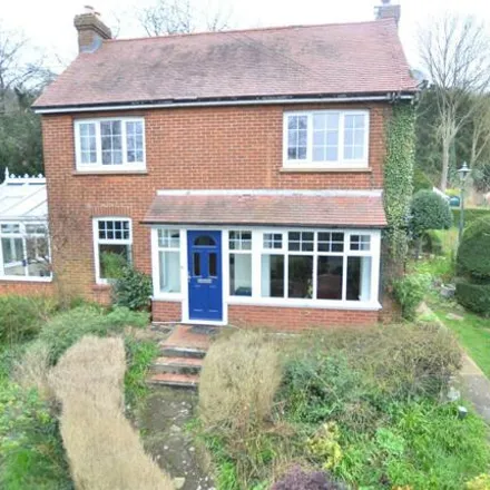 Buy this 3 bed house on Lower Warren Road in Bluebell Hill, ME20 7EH