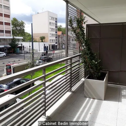 Rent this 1 bed apartment on 4 Place du Fer à Cheval in 31300 Toulouse, France