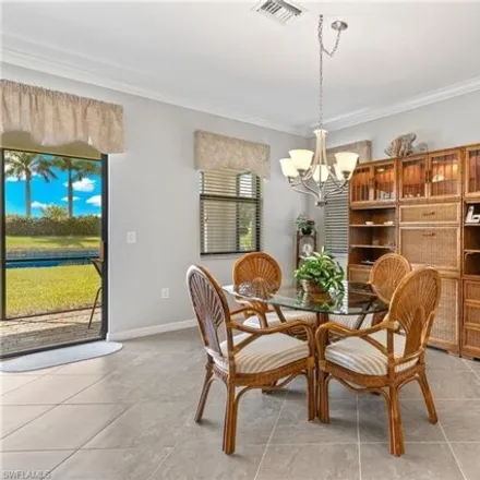 Image 6 - 11642 Shady Blossom Drive, Fort Myers, FL 33913, USA - House for sale