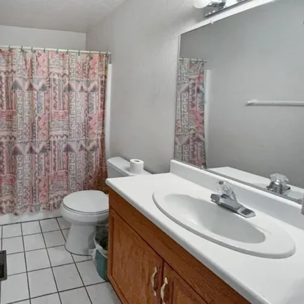 Image 9 - Elk, Angel Fire, Colfax County, NM 87710, USA - House for sale