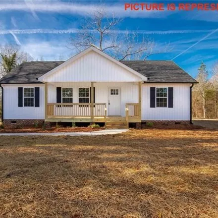 Buy this 3 bed house on 502 Railroad Avenue in Wooded Valley, York