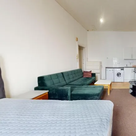 Rent this 1 bed apartment on The Lion & Lobster in 24 Sillwood Street, Brighton