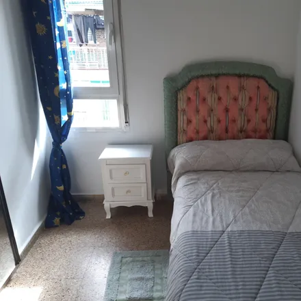 Rent this 2 bed room on Calle del Vizconde de Arlessón in 8, 28018 Madrid