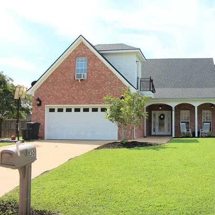 Image 1 - 300 Hayat Loop, Oxford, MS 38655, USA - House for sale