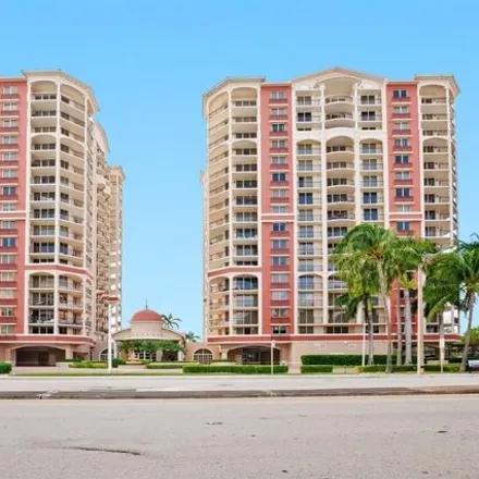 Image 1 - Pelican Grand Beach Resort, North Atlantic Boulevard, Fort Lauderdale, FL 33305, USA - Condo for sale