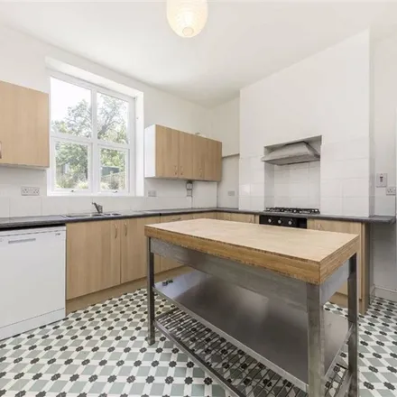 Rent this 2 bed apartment on 91 Upper Brockley Road in London, SE4 1SS