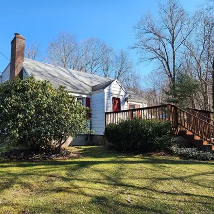 Buy this 4 bed house on 153 Bear Rock Road in Durham, CT 06422
