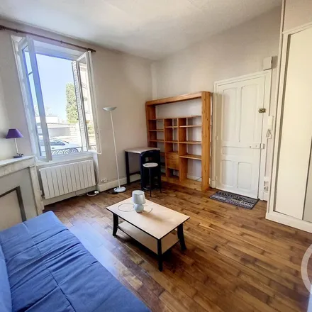 Image 6 - 48 Rue des Godrans, 21000 Dijon, France - Apartment for rent