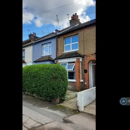 Rent this 3 bed townhouse on 465 Whippendell Road in Holywell, WD18 7BX