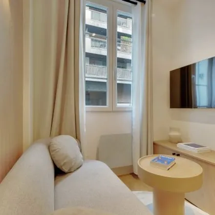 Image 2 - 82 Rue de l'Assomption, 75016 Paris, France - Apartment for rent