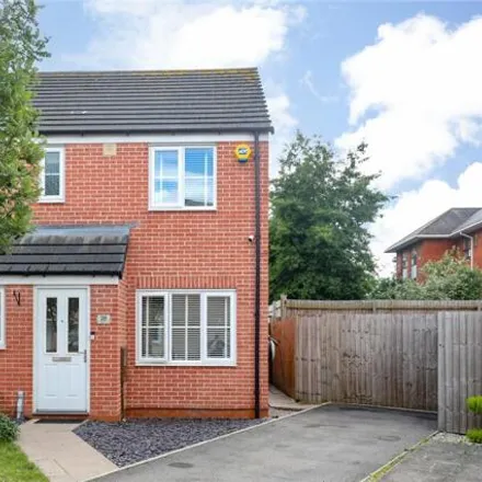 Buy this 3 bed duplex on 20 Clay Brookes Lane in Coventry, CV3 2FA