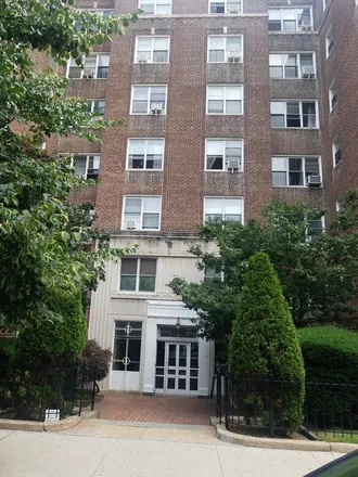 Rent this 1 bed apartment on New York in Rego Park, US