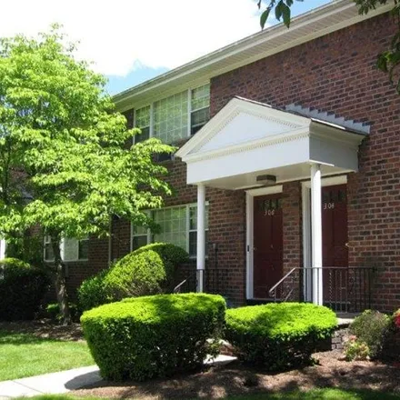 Rent this 1 bed apartment on 965 Main Street in Hackensack, NJ 07601